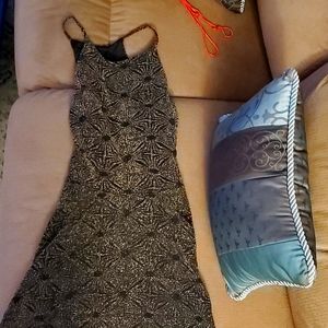 Dressy dress size medium